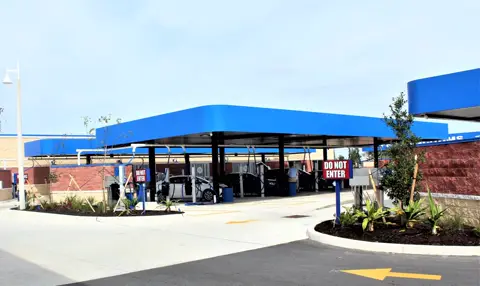 Downtowner Car Wash — photo 2