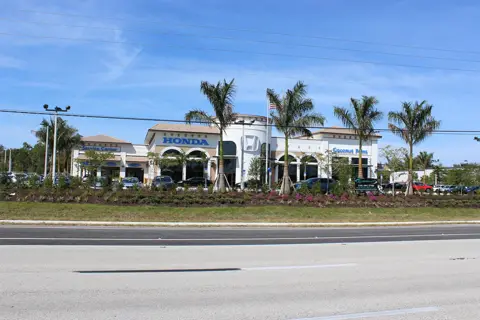 Coconut Point Honda — photo 9