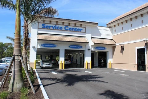 Coconut Point Honda — photo 17