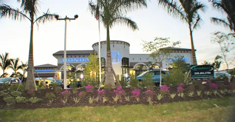 Coconut Point Honda — photo 28