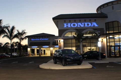 Coconut Point Honda — photo 40