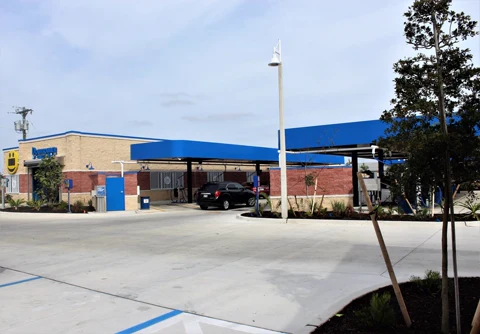 Downtowner Car Wash — photo 6