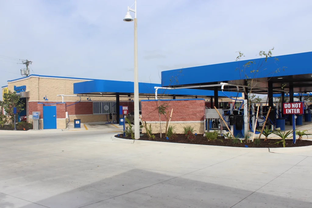 Downtowner Car Wash — photo 7