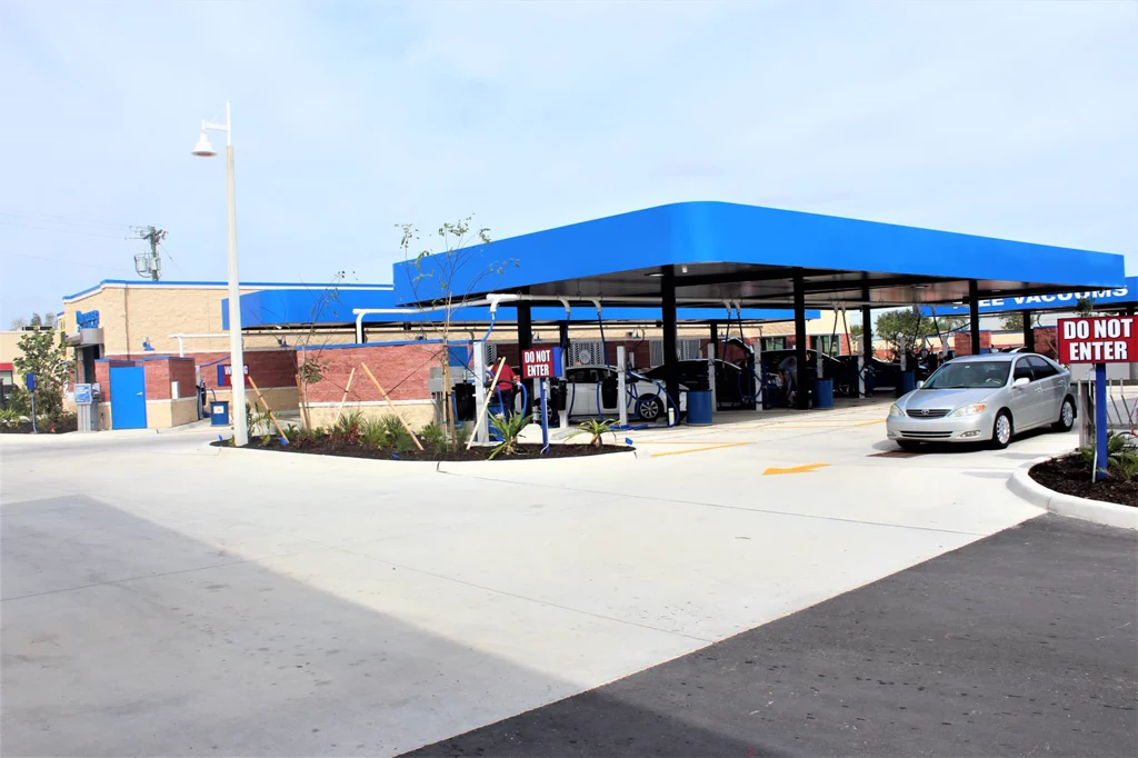 Downtowner Car Wash — photo 8