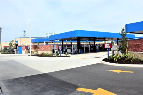 Downtowner Car Wash — photo 9