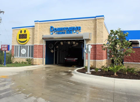 Downtowner Car Wash — photo 13