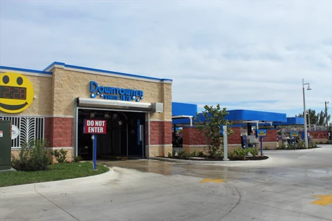Downtowner Car Wash — photo 14
