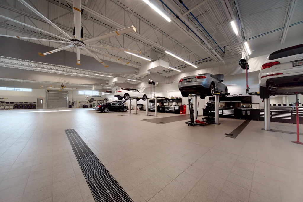 Audi Fort Myers — photo 10