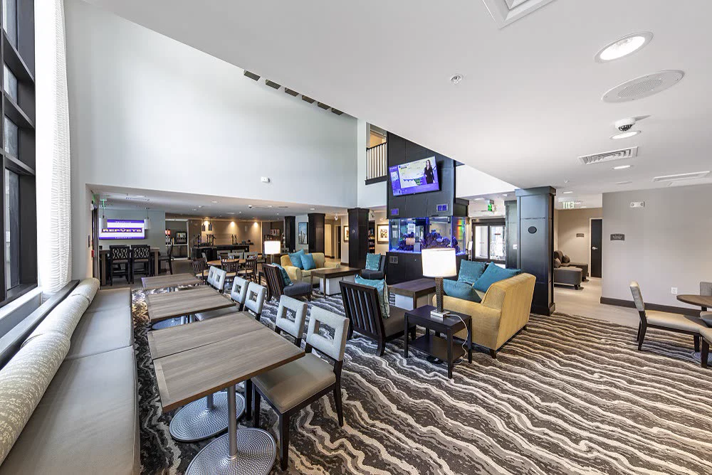 Staybridge — photo 4