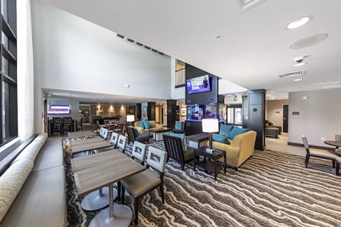 Staybridge — photo 4