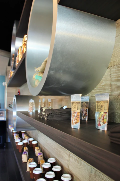 Naples Bay Resort Cafe and Restaurant — photo 4