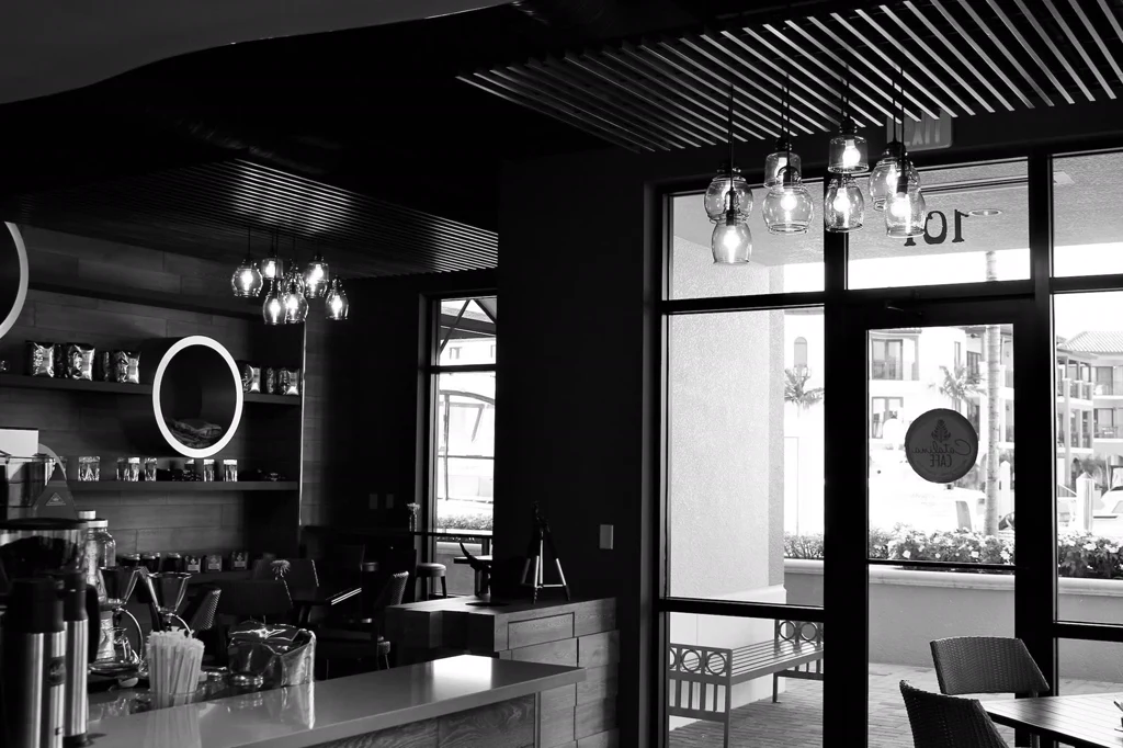 Naples Bay Resort Cafe and Restaurant — photo 8