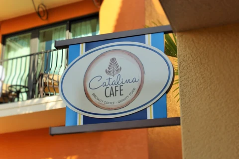 Naples Bay Resort Cafe and Restaurant — photo 11