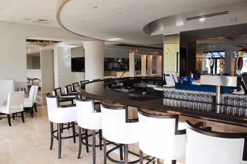 Naples Bay Resort Cafe and Restaurant — photo 17