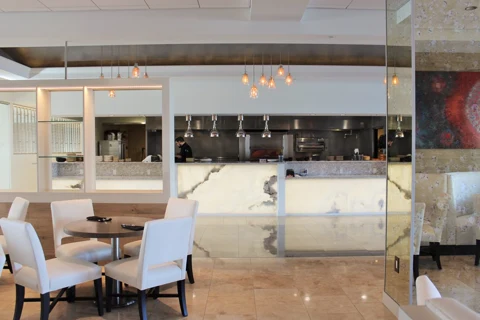 Naples Bay Resort Cafe and Restaurant — photo 36
