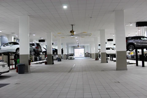 Mercedes Benz Bonita Springs — photo 23