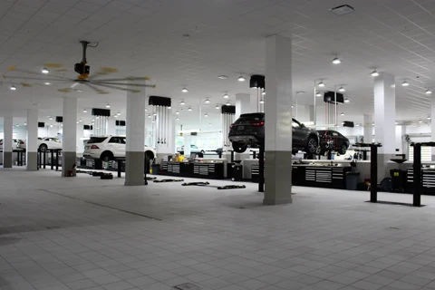 Mercedes Benz Bonita Springs — photo 26