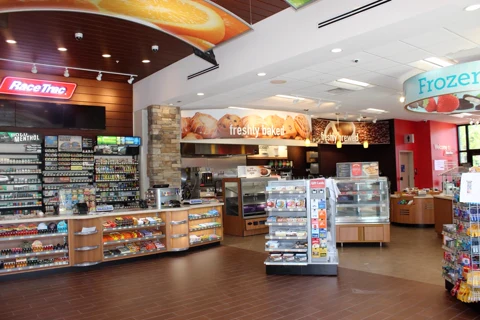 Racetrac — photo 20