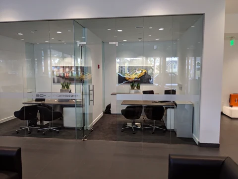 Orlando Porsche — photo 40