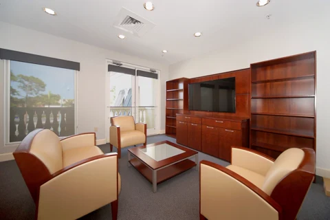 Hertz Corporate Office — photo 4