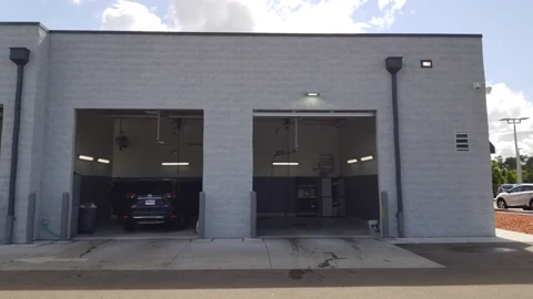 Naples Nissan — photo 30