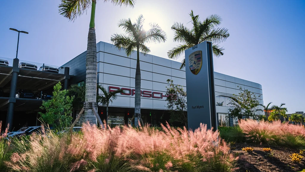 Fort Myers Porsche — photo 5